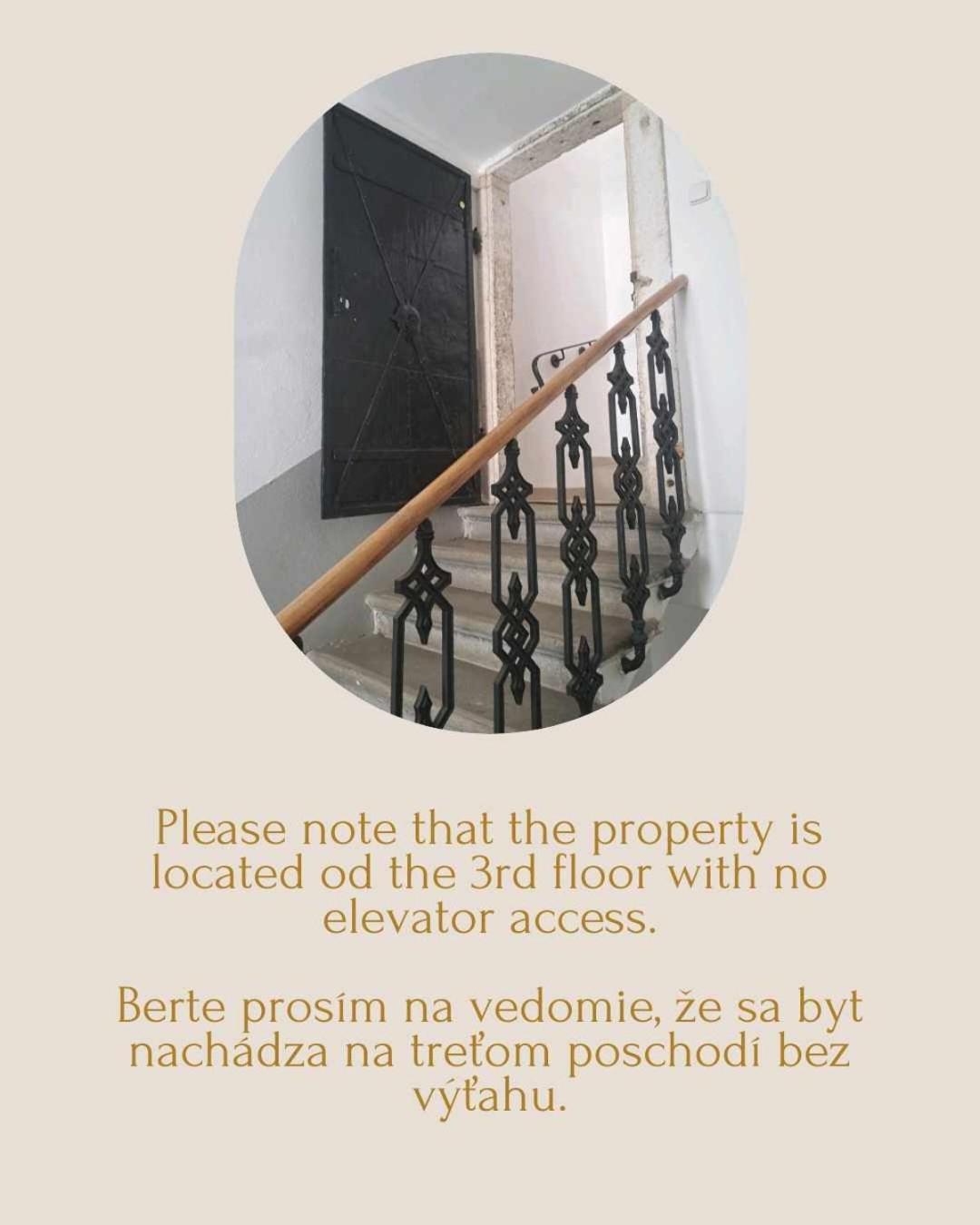 Cozy Apartment In The Heart Of The Historic City براتسيلافا المظهر الخارجي الصورة